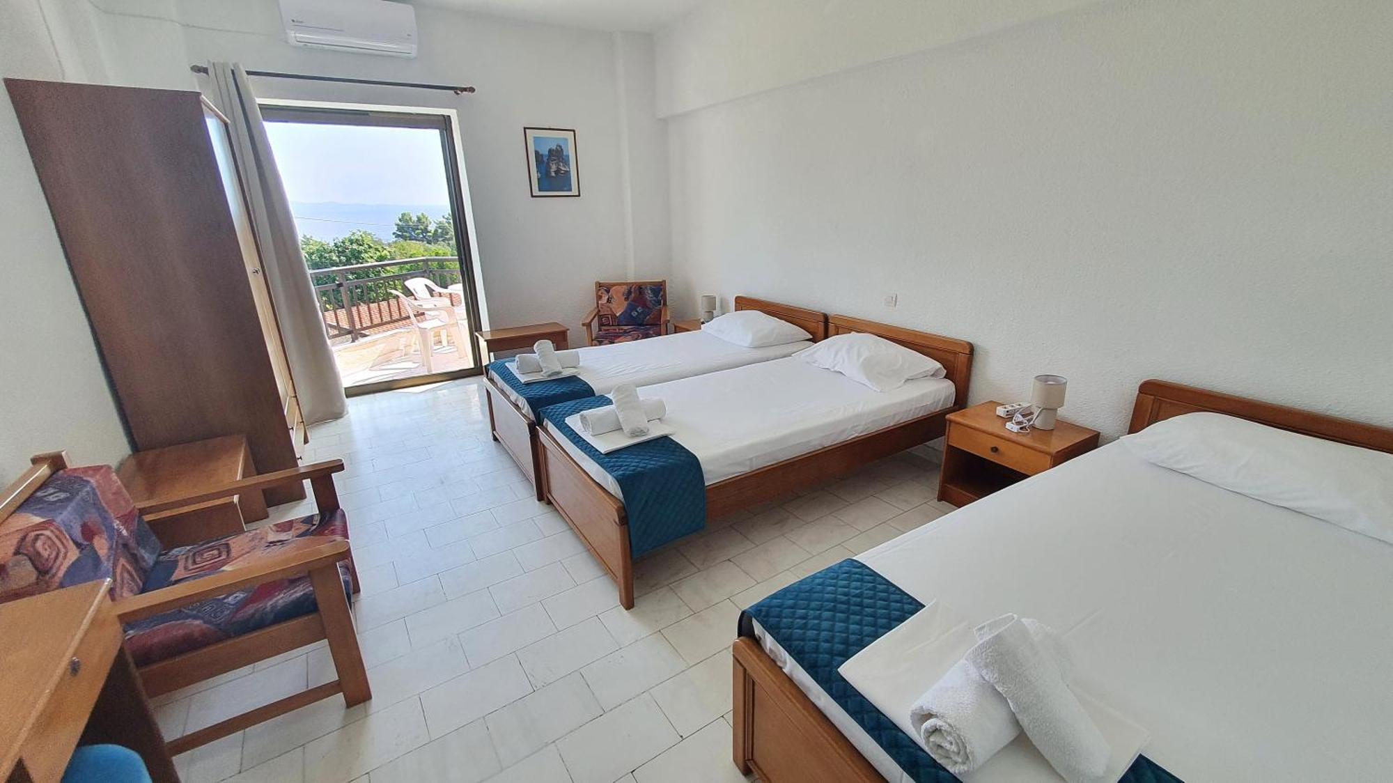 Hotel Pashos Kriopigi Esterno foto